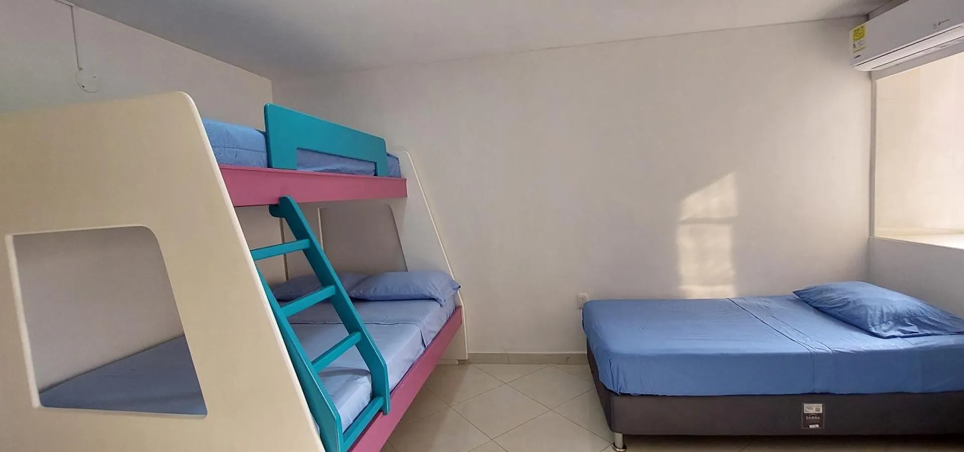 Apartment Playa El Rodadero, Apartamento Confortable A 200M Del Mar Gaira Colombia