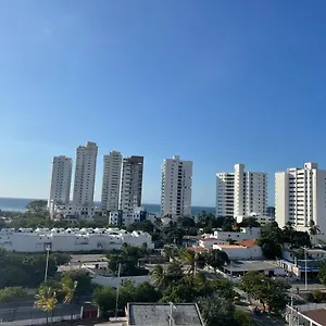 Bonito Y Cómodo En El Rodadero. Apartamento